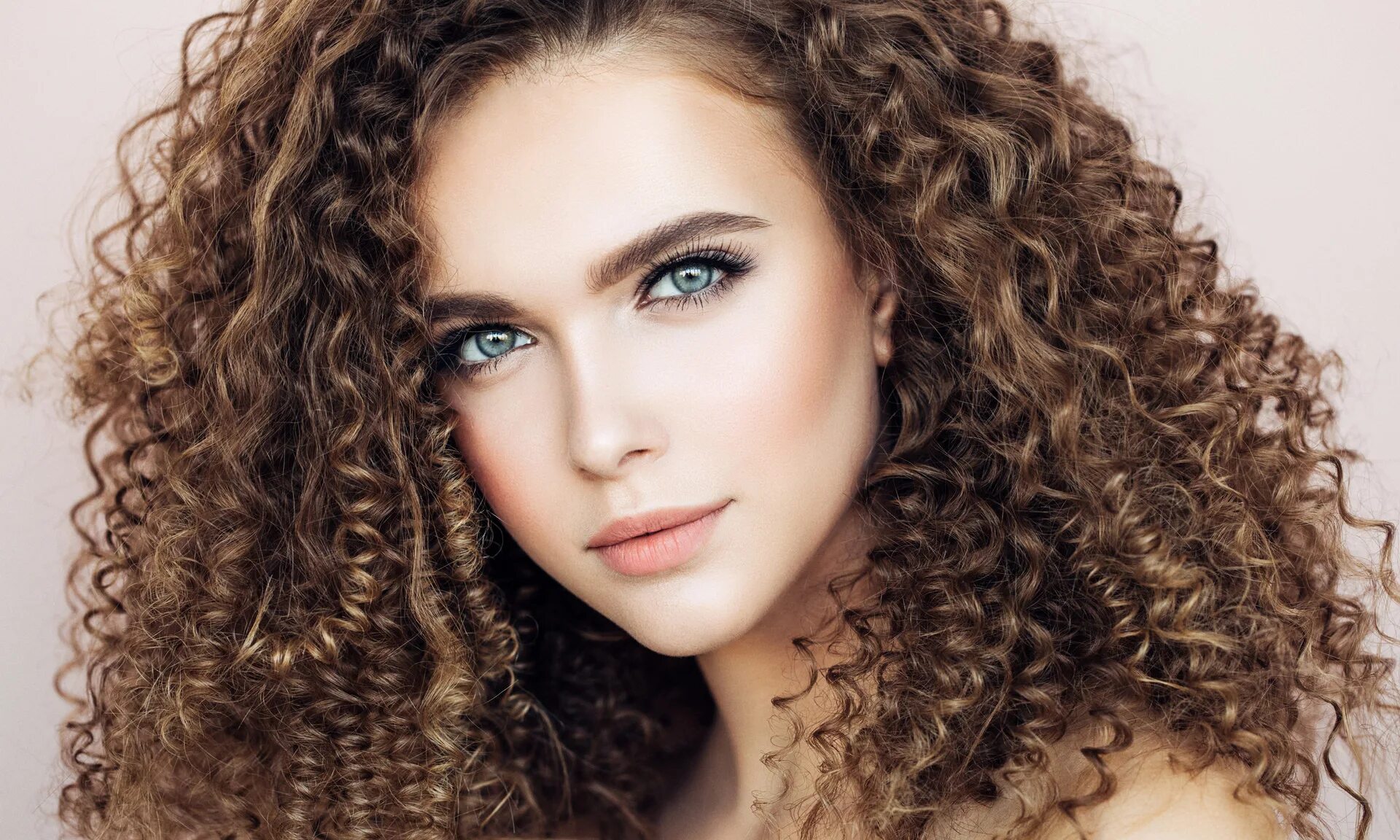 афро кудри бородина. катя василенко кудри. афрокудри гавайская волна. керли хеир модель. керли хеир.