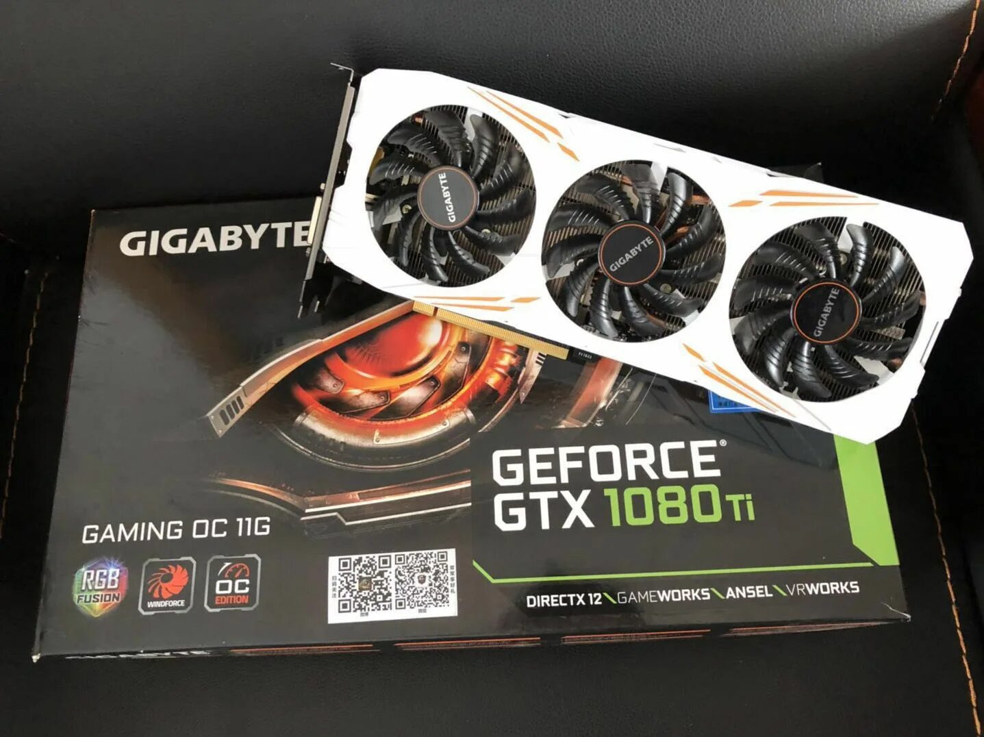 Gigabyte gtx 1080 ti 11g gaming. Gigabyte 1080ti 11gb. GTX 1080 ti 11gb. GTX 1080 ti Gigabyte. Gigabyte NVIDIA GEFORCE GTX 1080 ti.