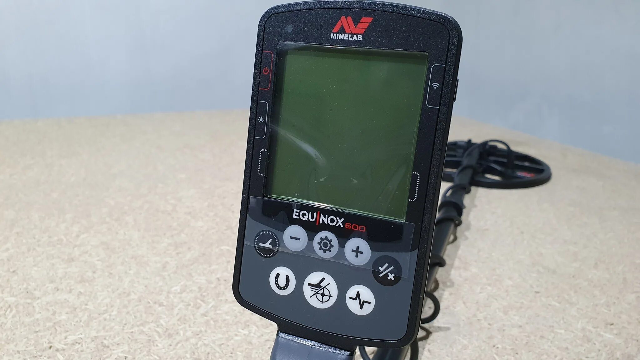 Equinox 600. металлоискатель эквинокс 600. Equinox 600. Equinox 600. металлоискатель minelab equinox 600.