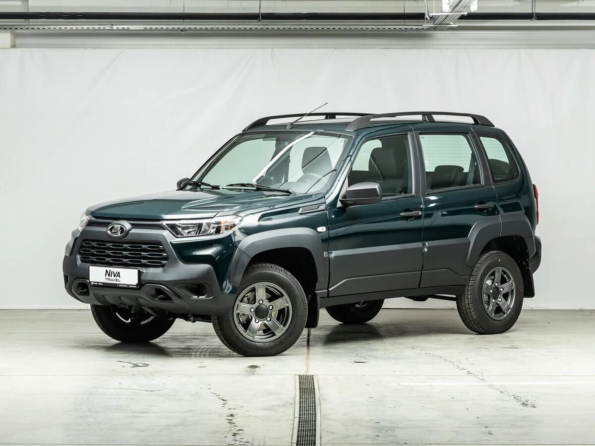 Купить новый Lada (ВАЗ) Niva I Рестайлинг (Travel) 1.7 MT (80 л.с.) 4WD бензин м