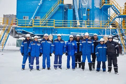 вахта нефтяная компания