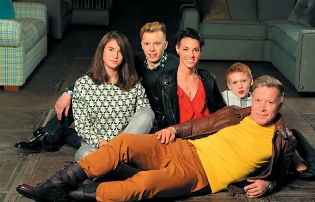 Алексей кравченко семья. Артист алексей кравченко. Алексей кравченко фото. Алексей кравченко 2022. Алиса кравченко жена алексея кравченко.