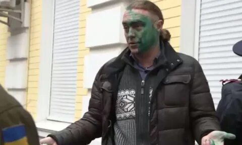 Девушка облила зеленкой бюллетени