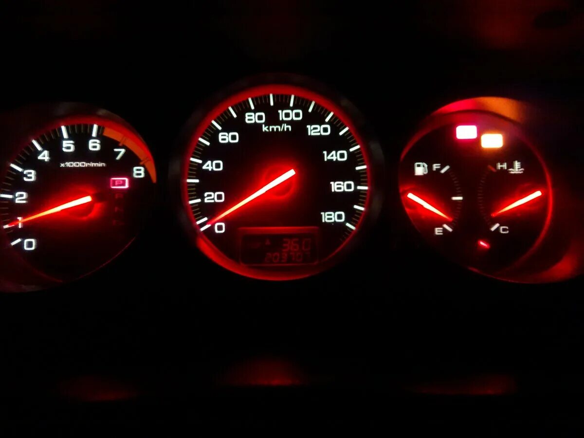 Размеры лампочки климата аккорд 6. Лампы ближнего honda accord 7. Accord 6 пересвет приборки. Лампы аккорд 6. Замена лампочек климата аккорд 6.