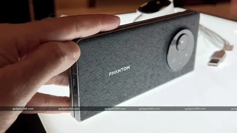 Tecno phantom v flip 2