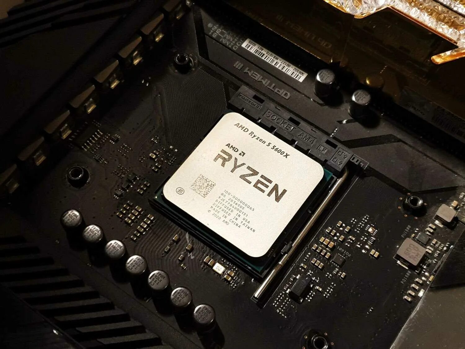 Ryzen 5600 какую материнскую плату. R5 5600x. AMD Ryzen 9 5900x. Ryzen 5 5600g. AMD 5 5600.
