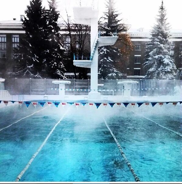 Спорткомплекс в ХАИ. Бассейн ХАИ Харьков. Open Air swimming Pool. Бассейн хаи