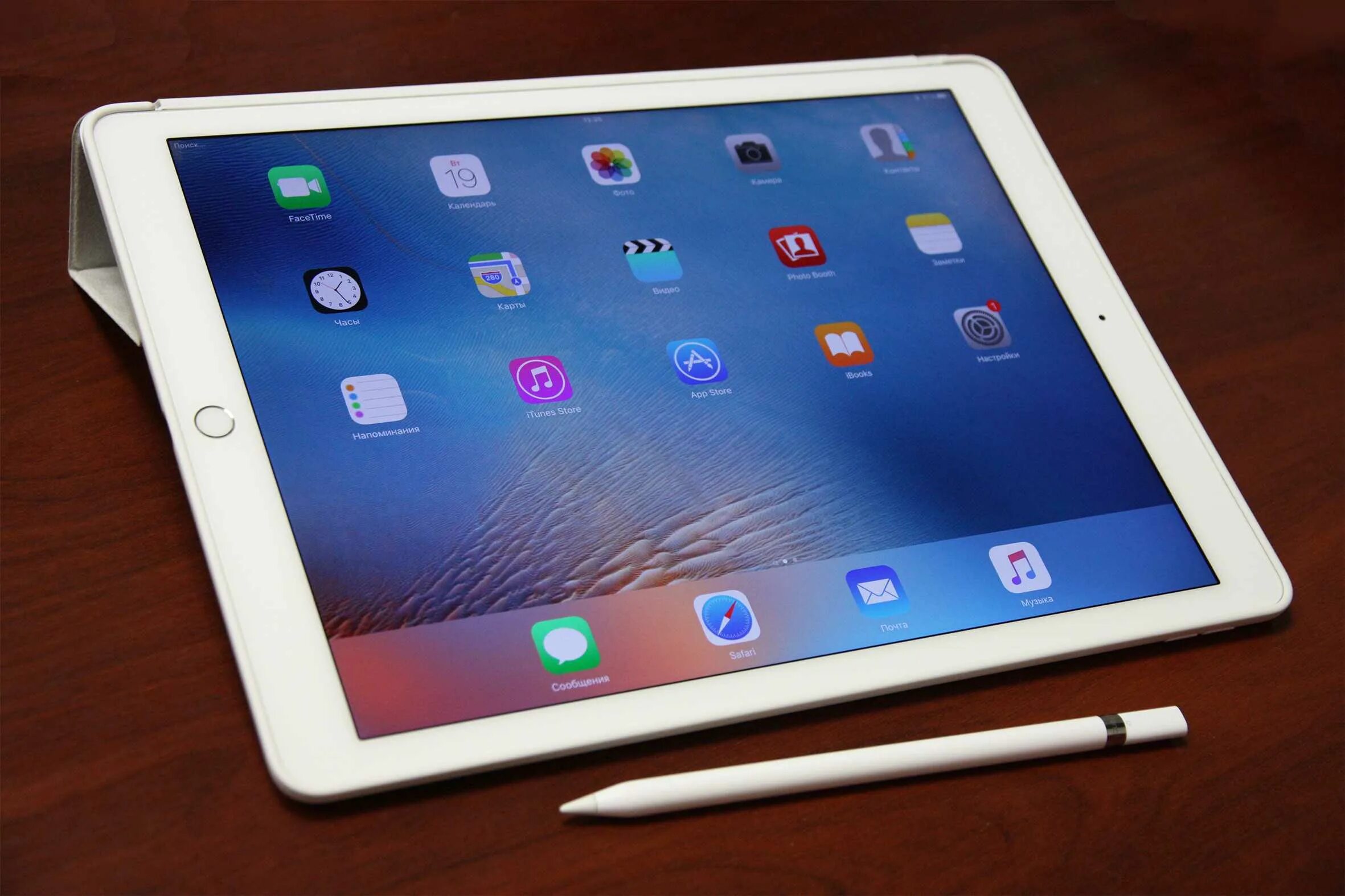Планшет айпад с ручкой. Планшет apple ipad mini 2021. айпад айр 10.2. apple m1 ipad pro. айпад мини 2020 128 гб.