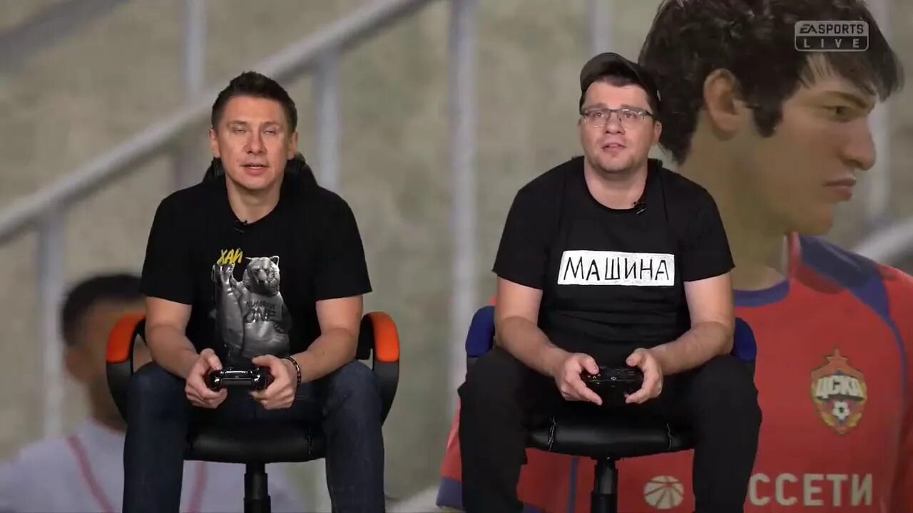 Почему батрутдинов ушел из ошуительного хоу. Ошуительное хоу шоу. ошуительное хоу с азаматом. батрутдинов в ошуительном хоу. валерий хаустов ошуительное хоу.