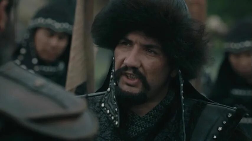 василиус эртугрул. эртугрул 85 серий. эртугрул 85 серий. гюлчин сантурджуодлу эртугрул. командир драгос эртугрул.