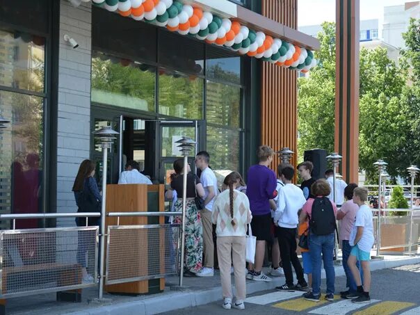 Открытие завода в карелии. Макдональдс павлюхина. Саранск. Алексей грибанов саранск. Макдональдс саранск.