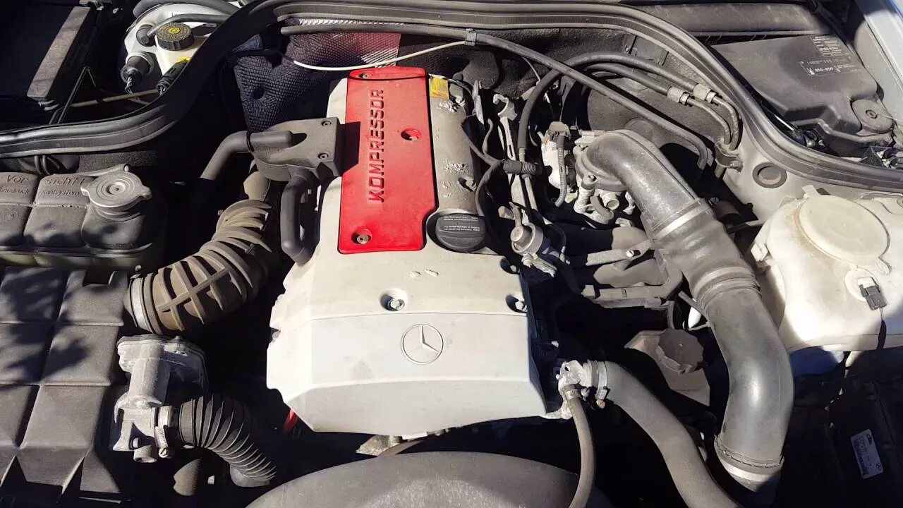 Двс 111 мерседес. М111 двигатель мерседес 2. Slk 230 мотор m111. 0 компрессор. М111 двигатель мерседес 2.