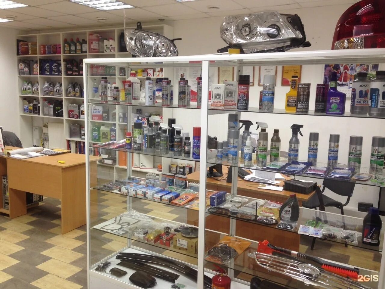магазин автозапчастей воронеж для иномарок. автозапчасти для иномарок. запчасти для иномарок. стеллажи в автомагазин под шланги. магазин автозапчастей воронеж для иномарок.