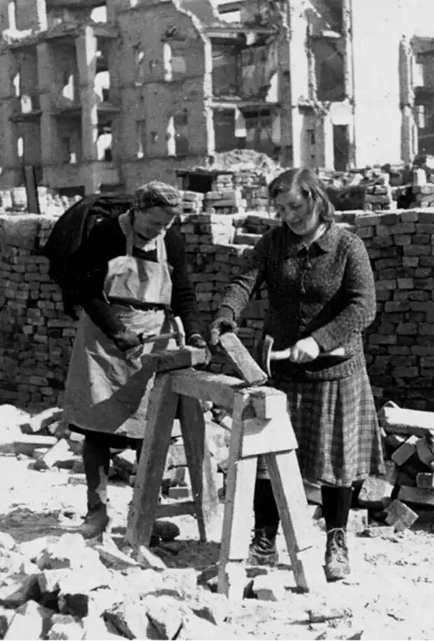 Судьба германии после. Берлин 1947. Восстановление Германии после второй мировой войны. Послевоенная Германия. Послевоенный Берлин.