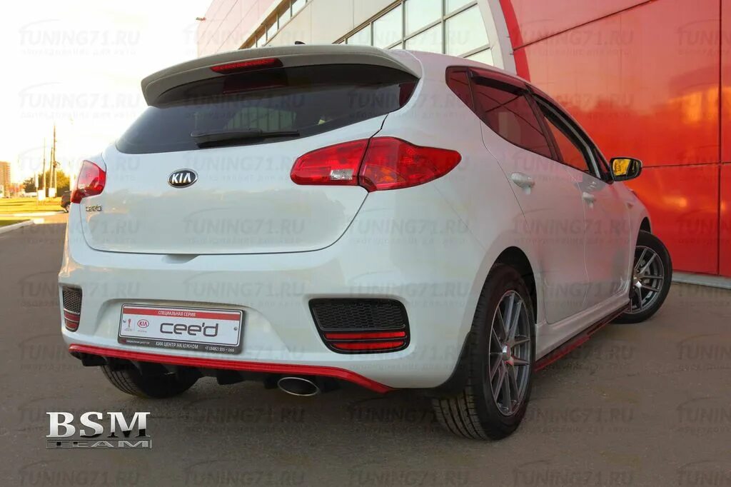 Бампер задний ceed jd. Бампер задний ceed jd