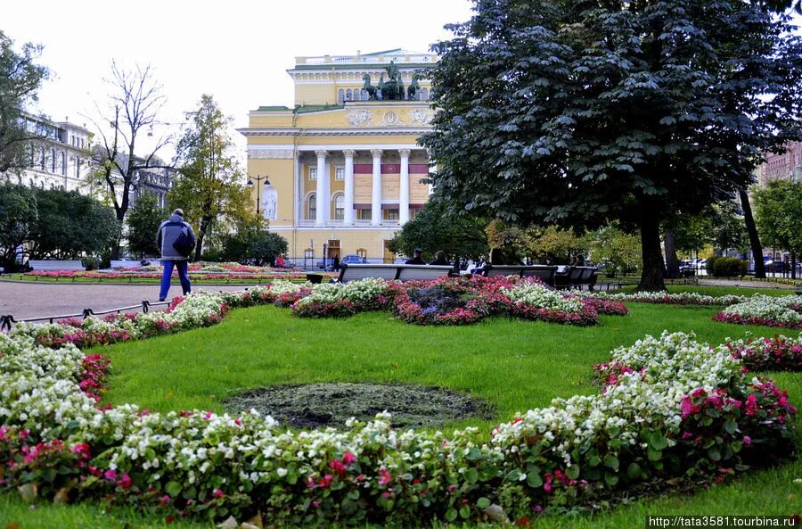 Катькин садик в Питере голубые. Ивановский сад Санкт-Петербург. Санкт-Петербург Ивановский сад Ивановский сад. Деминский сад Санкт-Петербург.