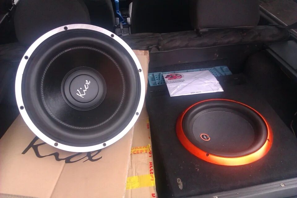Сабвуфер kicx 15. Сабвуфер кикс stq 300 new. Сабвуфер kicx gx15 b. Саб kicx 15' qs 380. Сабвуфер kicx stq 300 12.