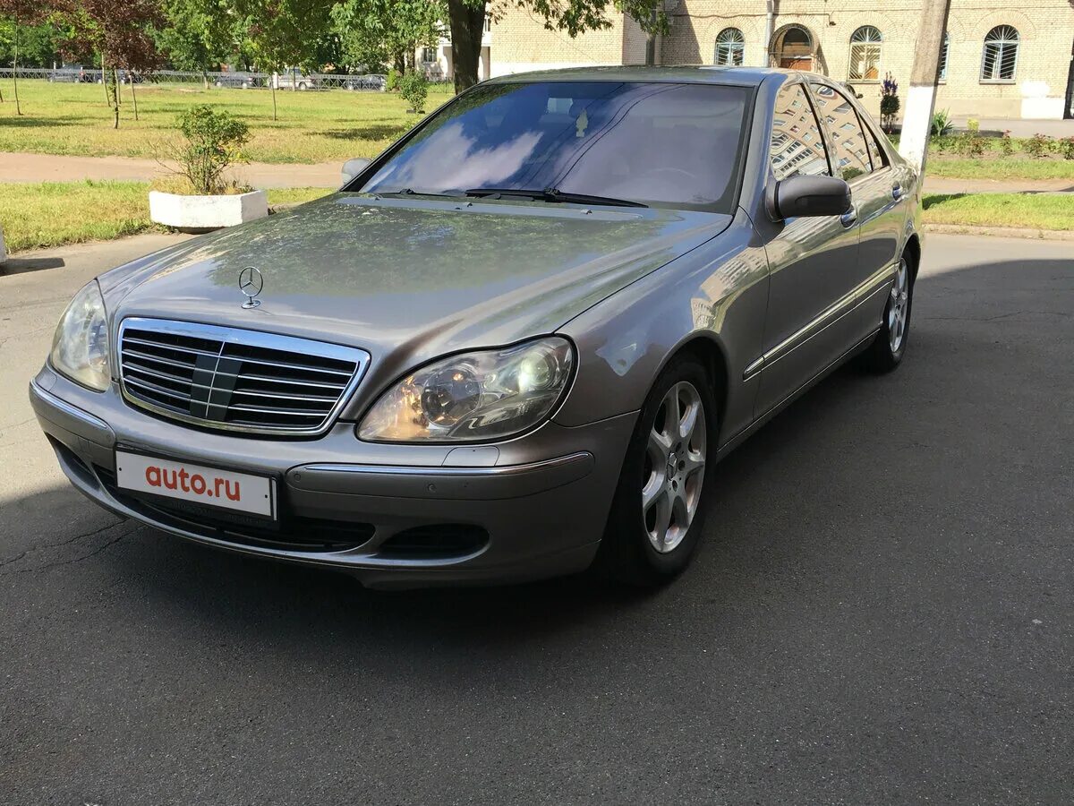 Мерседес 2002 год купить. Мерседес s220 2002. Мерседес 220 2002. Мерседес s 2002. Мерседес 2002 s400.