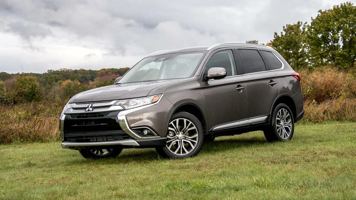 Outlander 2018 2.0. Mitsubishi outlander 2018. мицубиси аутлендер 2018 новый. митсубиши аутлендер 2018. mitsubishi outlander 2018 2.4.