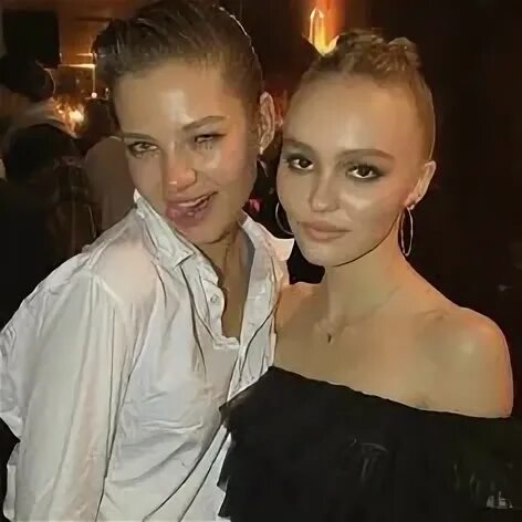 Lily Rose Depp 