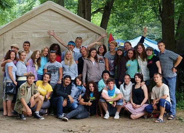 Инглиш кэмп. Лагерь Инглиш Кэмп Владивосток. Инглиш Кэмп Уфа лагерь. English Camp Уфа английский лагерь. Инглиш Кэмп Владивосток лагерь вожатые.