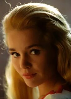Tuesday Weld Tuesday weld, Movie stars, Classic movie stars.