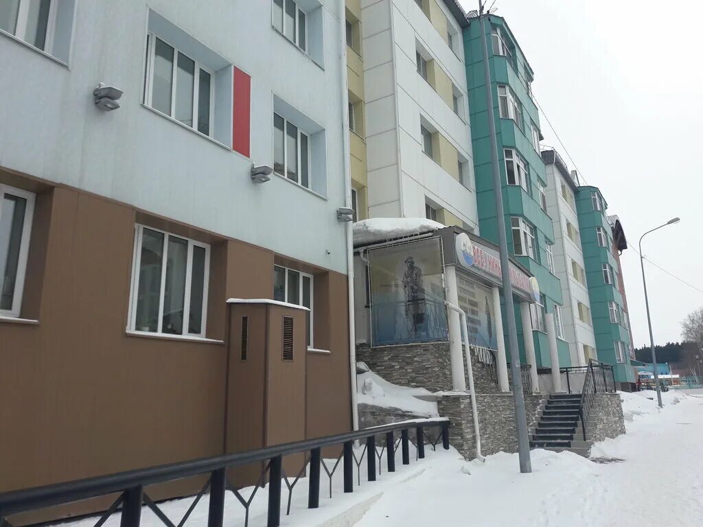 Кафе рай в тольятти. Аптека в рыбной деревне. Хорезм кафе санкт-петербург. Ул комсомольская рыбное. Ул комсомольская рыбное.