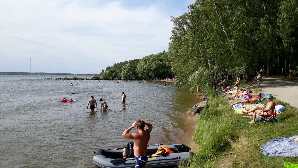 озеро исеть пляж. шарташ пляж. озеро шарташ екатеринбург. озеро шарташ пляж. екатеринбург оз шарташ пляжи.