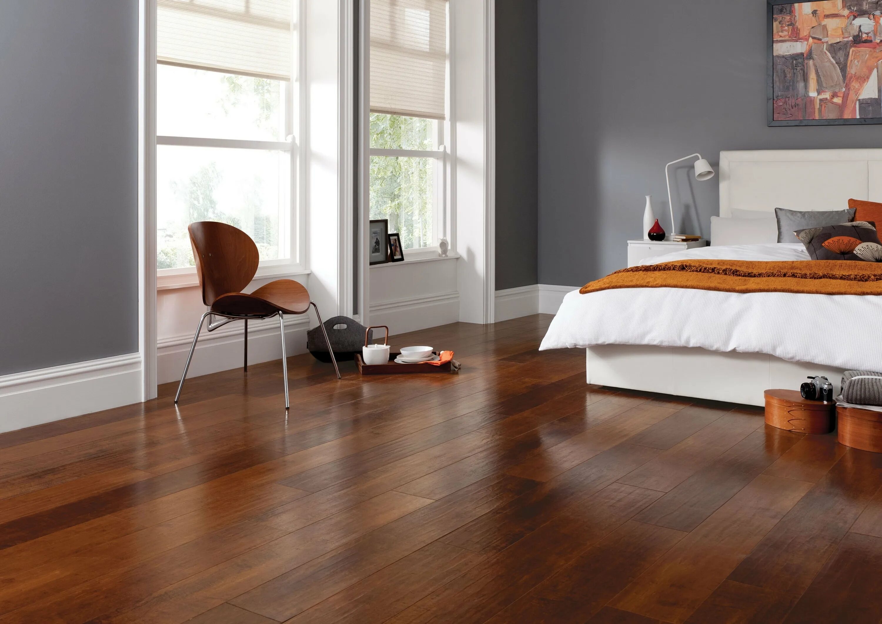 Kahrs дуб Husk. Ламинат Laminate Flooring. Ламинат Таркетт цвет Мербау. Линолеум под дерево Таркетт в интерьере.