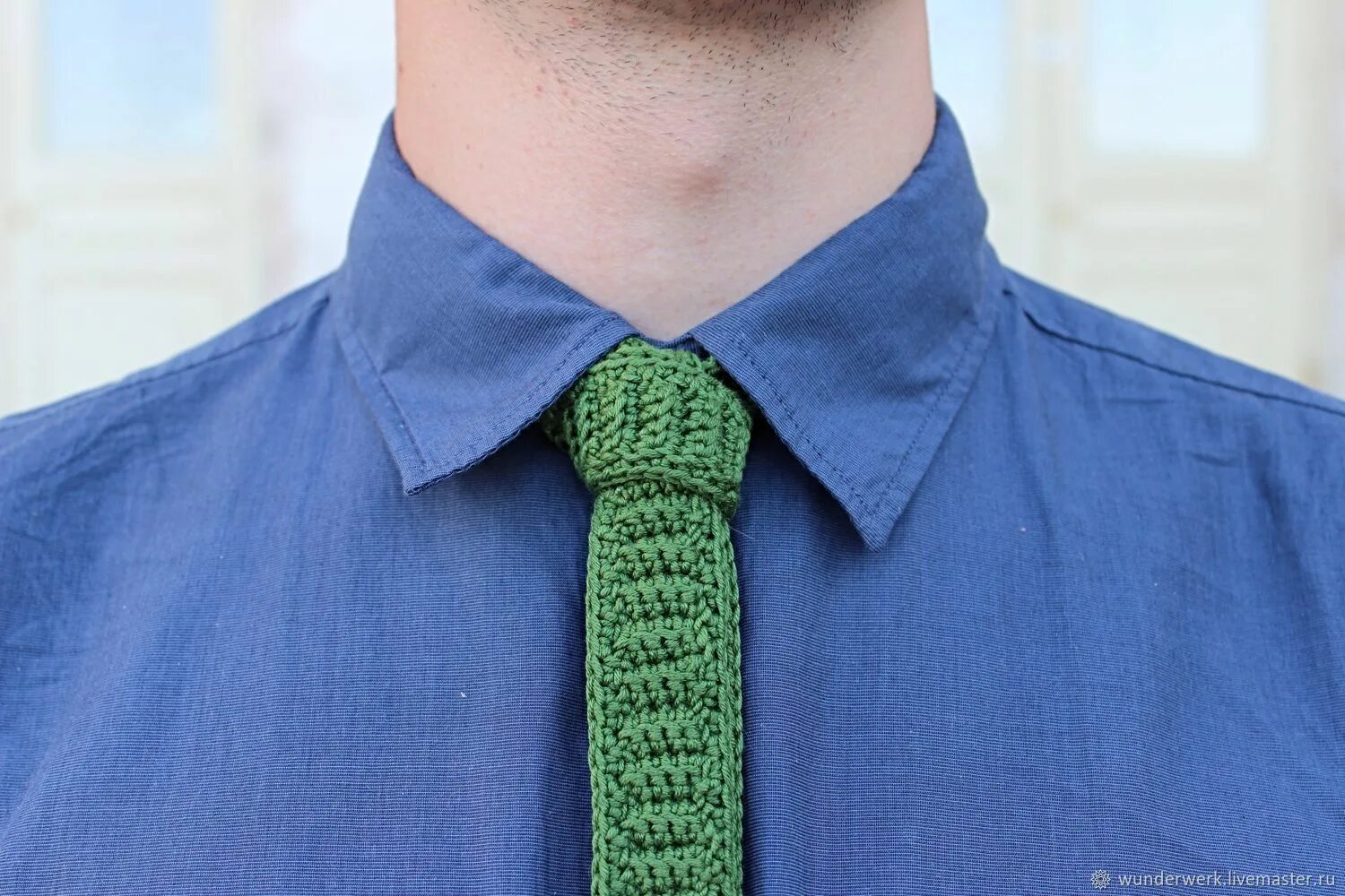 Садовый галстук. Тонкий галстук селедка. Модный галстук селедка.