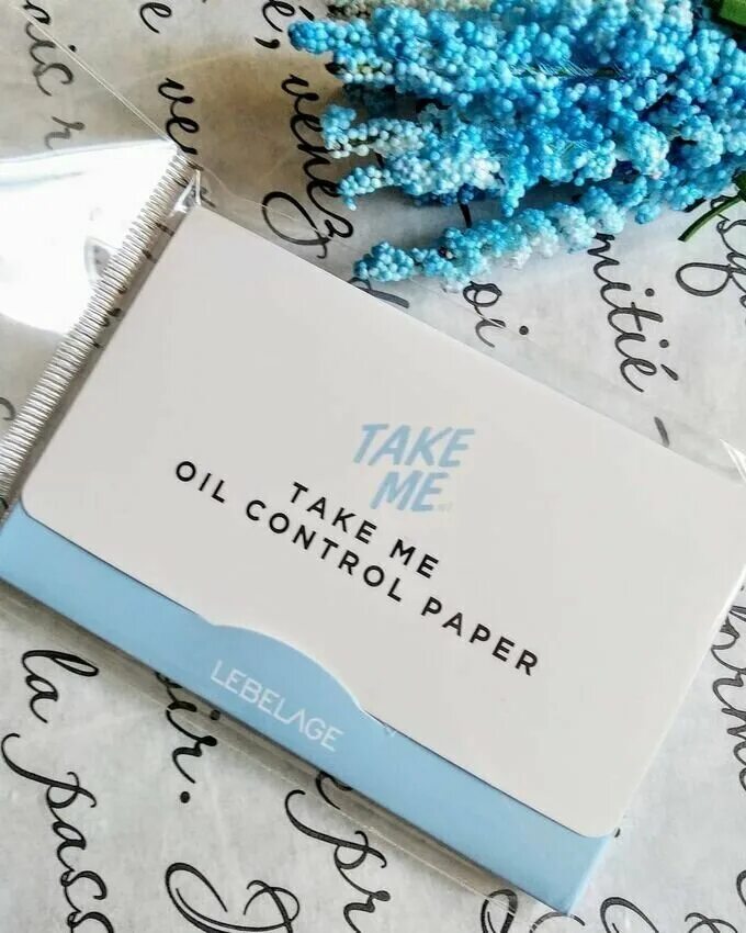 Lebelage матирующие салфетки natural oil control paper 50 шт. салфетки для матирования кожи lebelage oil control paper. Oil off paper. Oil control paper. набор салфеток косметических матирующих lebelage natural oil control paper 12ea*50шт.