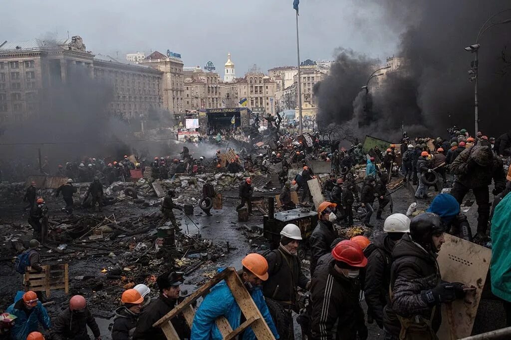 Что случилось на майдане. Майдан Украина 2013. Гос переворот Украины 2014. Киев 2013 Майдан.