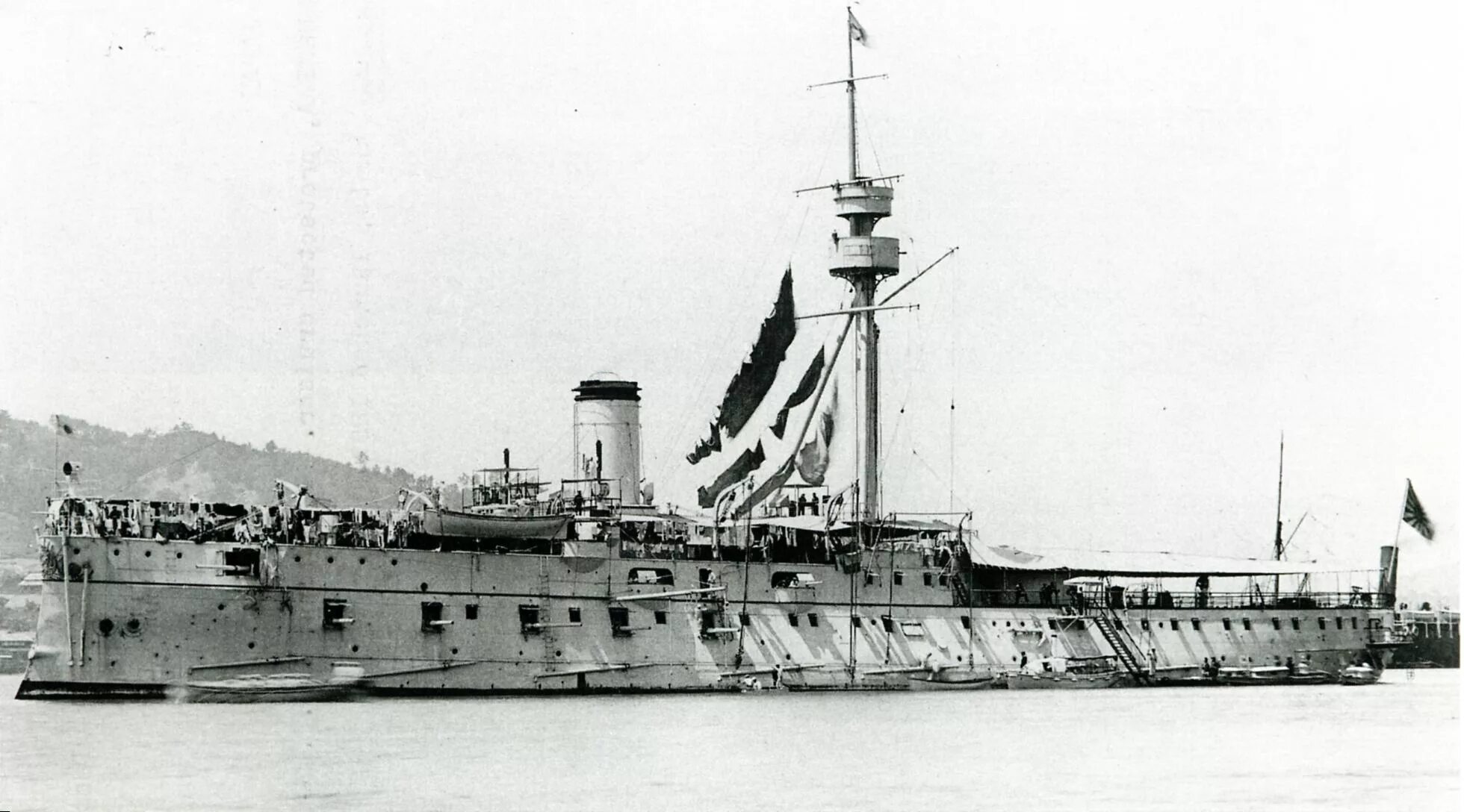 Броненосный крейсер идзумо. Uss ca-72 "pittsburgh". Броненосный крейсер ибуки. Бронепалубный крейсер джованни бузан. Японский крейсер асама.