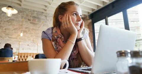 Wielu przedstawicieli pokolenia Z boi się o swoją finansową przyszłość (zdj...