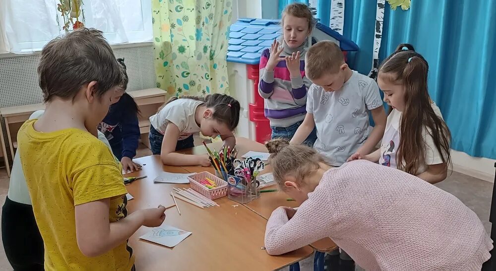 детективный квест. шпионский детский квест. квест исследователь. тайна заброшенной фабрики игра. квест исследователь.