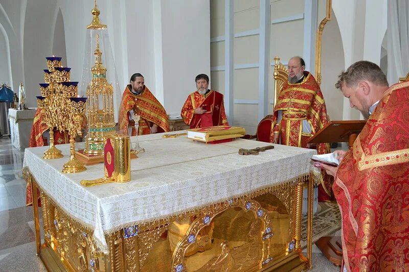 Храмы иркутской епархии. Храмы иркутской епархии. Храм иконы казанской божьей матери иркутск. Храмы иркутской епархии. Епархиальное управление иркутское епархии ангарская 14/1.