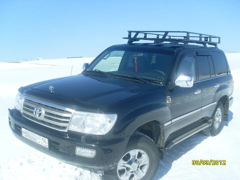 Багажник на ленд крузер 100. Toyota land cruiser 100 экспиционник. багажник на лэндкрузер 100. ленд крузер 80 экспедиционник. toyota land cruiser 100 багажник на крышу.