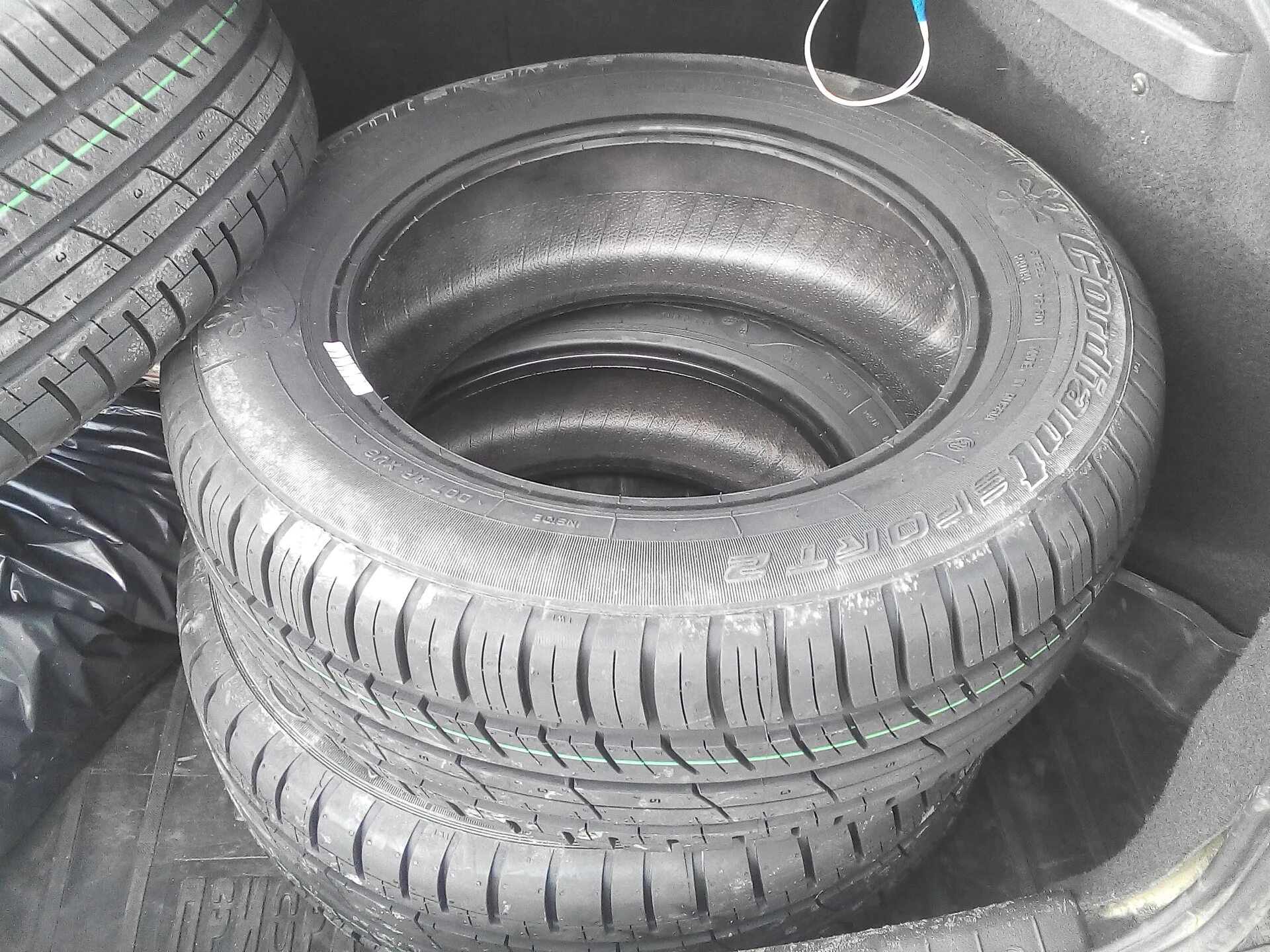 Cordiant sport r14. Кордиант спорт 2 185/60 r14. Приора на колесах 185 65 r14. Резина 185/60 r14 Кордиант летние. Резина ВАЗ 2170 185/60.