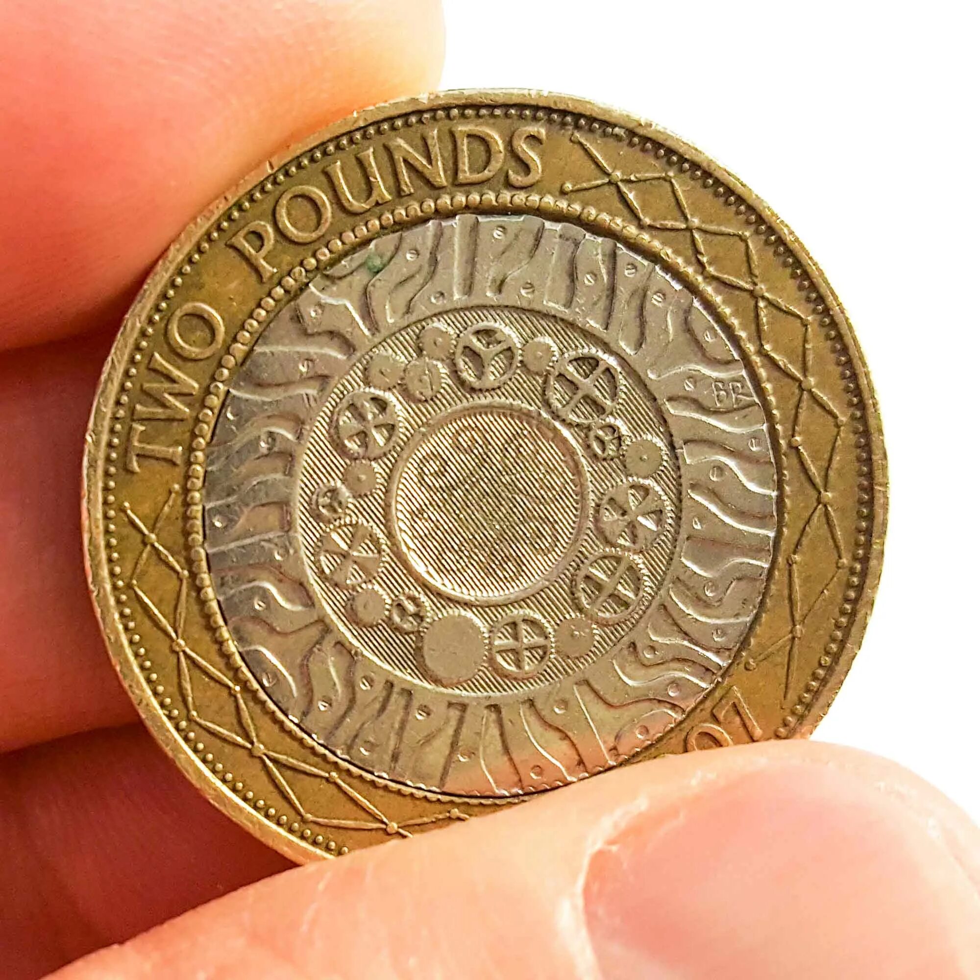Two pounds монета. GST монета. Техника на монетах. Second Cup монета. Two coins