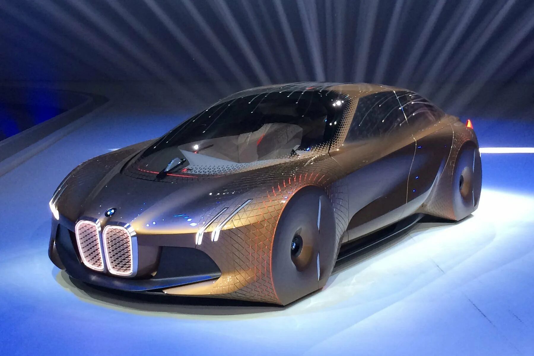 Свежее в тачку. Концепт BMW Vision next 100. БМВ Вижн Некст 100. BMW next 100. БМВ ВИЗИОН X 100.