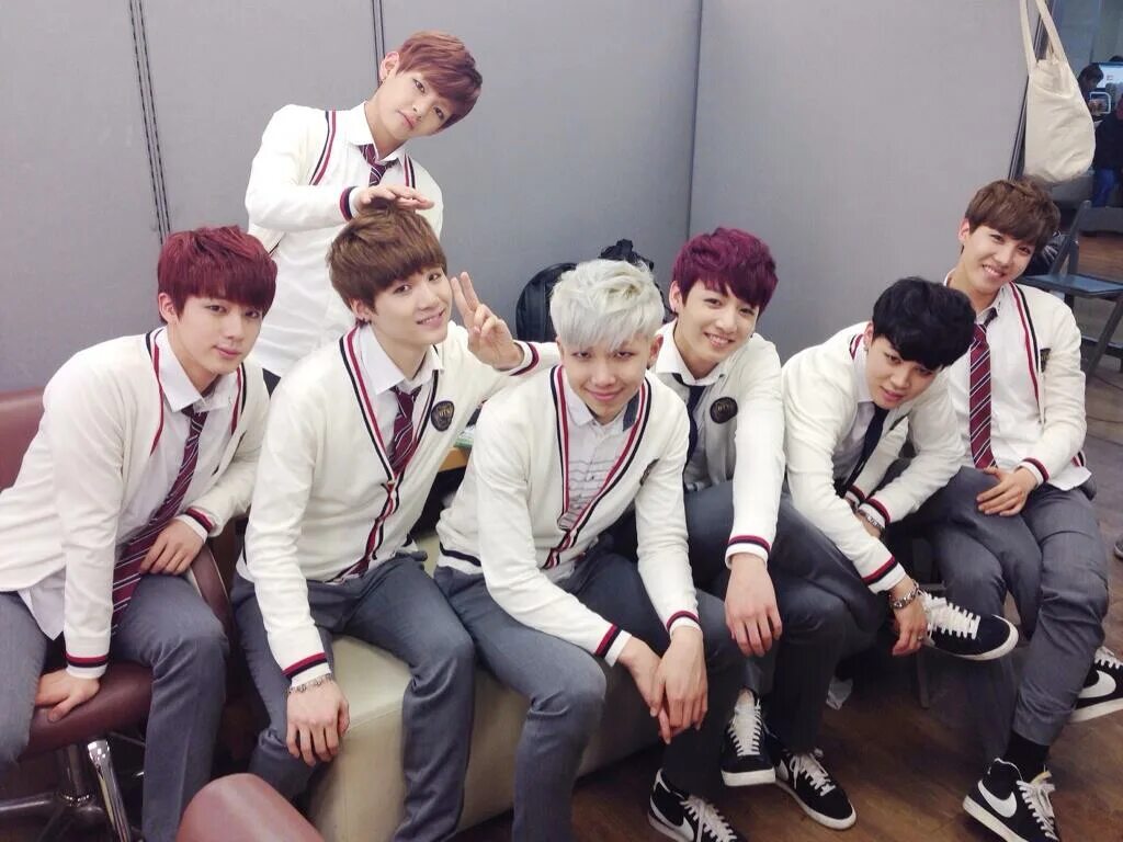 Когда вышли bts. Бтс. группа bts. bts 2010. кпоп бтс.