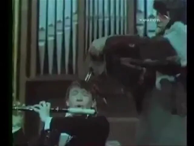 Жена керосинщика. Жена керосинщика 1988. жена керосинщика балуев.