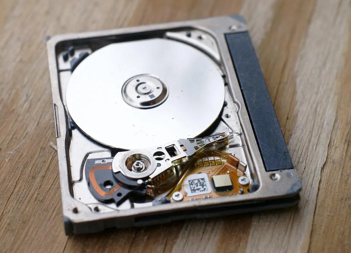 Hdd диски емкость. Жесткие диски microdrive. cf microdrive. micro drive hdd. hdd microdrive 3k4.