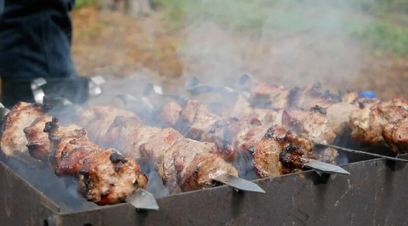 Фильм дорога грузия фильм 1974. Костров илья михайлович зеленоград. Кислицин роман киров трое и грузин. Ник валентайн и джон хэнкок. Советский фильм про грузинов.