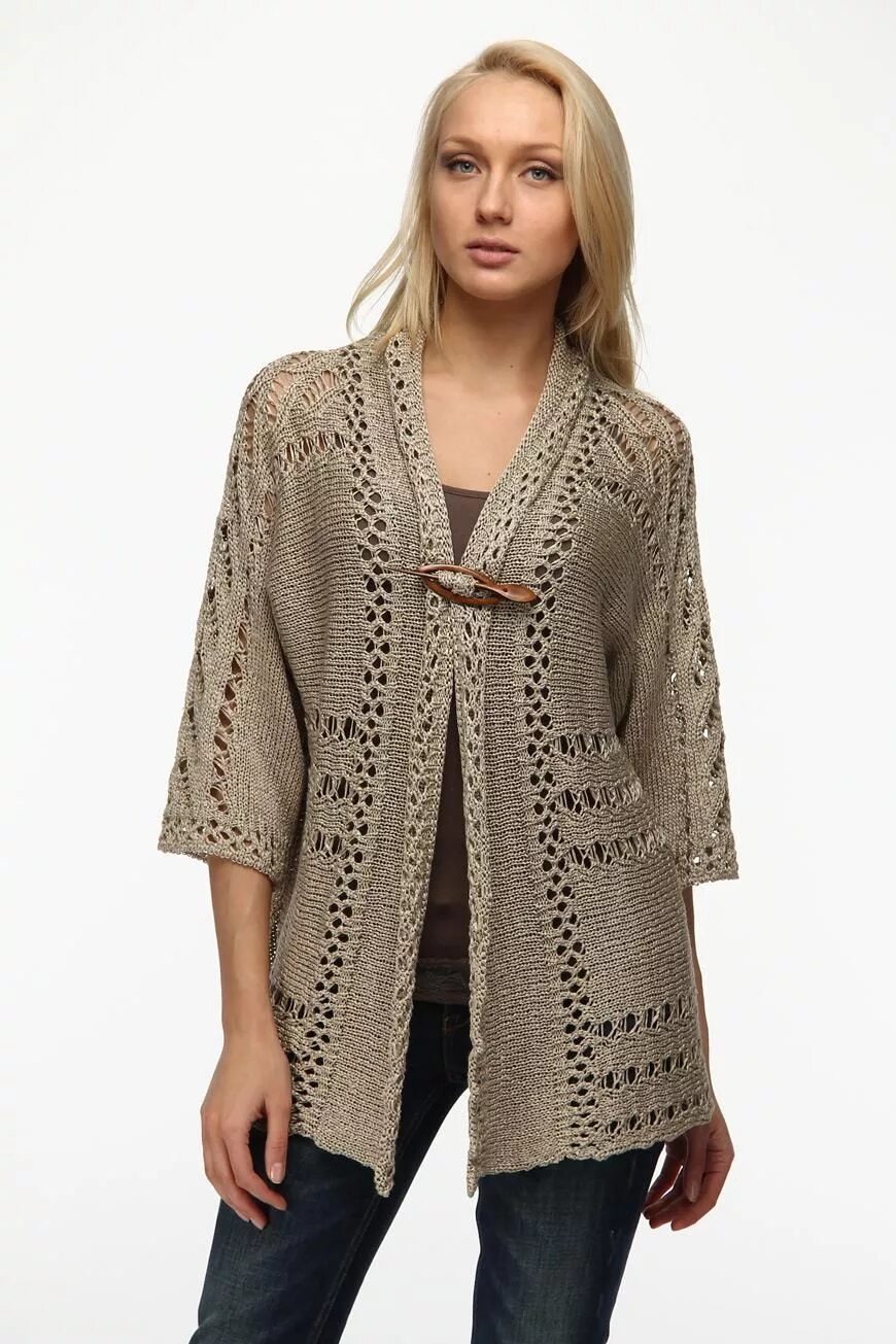 Красивые кардиганы. Вязаный жакет без. Кардиган с воротником стойка спицами. Вязаные кардиганы для женщин. Кардиган вязаный.