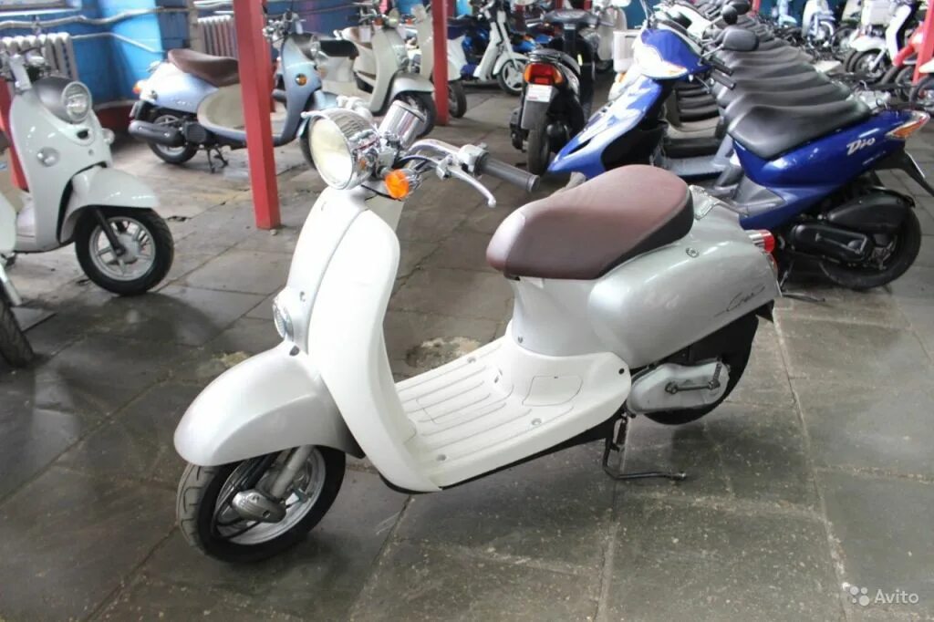 Giorno crea af54. Honda giorno crea af54 белый. Giorno crea af54. Скутер honda giorno af54. Giorno crea af54.