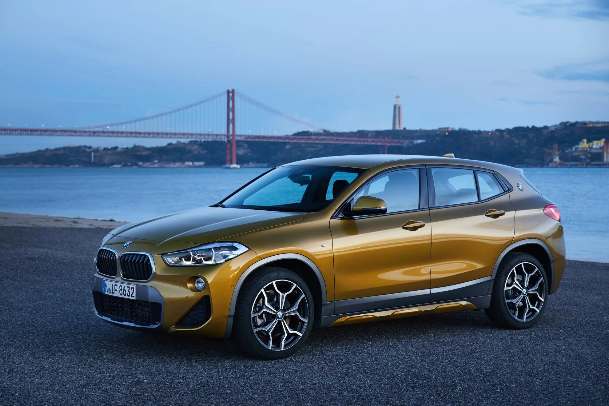Бмв х2 отзывы. Bmw x2 xdrive20d. бмв х2 2019. bmw x2 f39. бмв x2 2019.