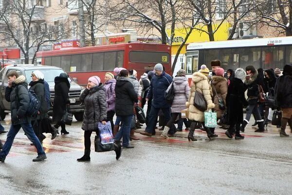 Воронеж люди. Жители Воронежа. Число людей в Воронеж. Воронеж население 2022. Население воронежа 2024 год