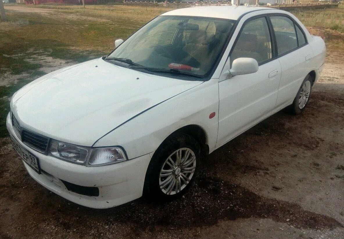 Mitsubishi mirage v 1999. Mitsubishi mirage 1999 седан. митсубиси мираж 1999 года. мицубиси мираж 1999. мицубиси mirage 1999.