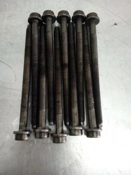 Болты гбц фокус 2. Болт гбц форд фокус 2. болт гбц ford 1 765 604. болты гбц форд фокус 2 1.8.